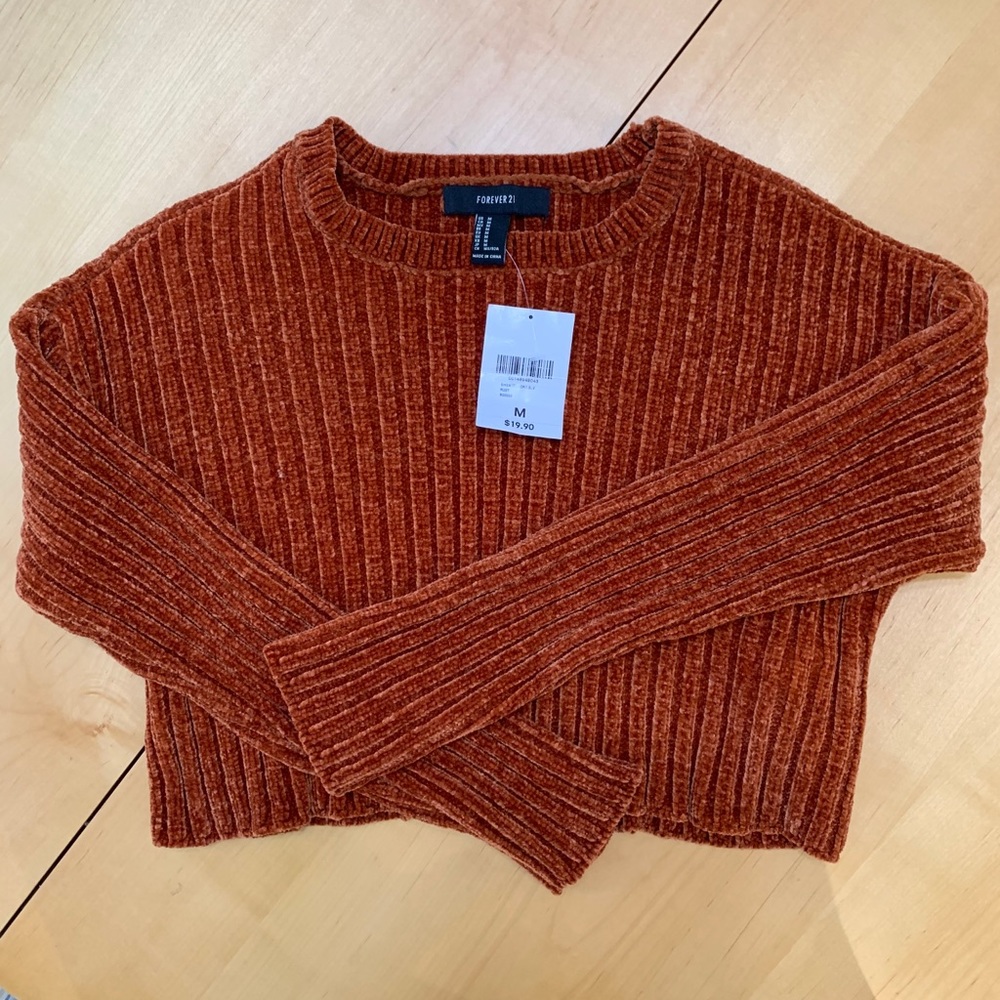 NWT Forever 21 Crop Chenille Sweater Size M